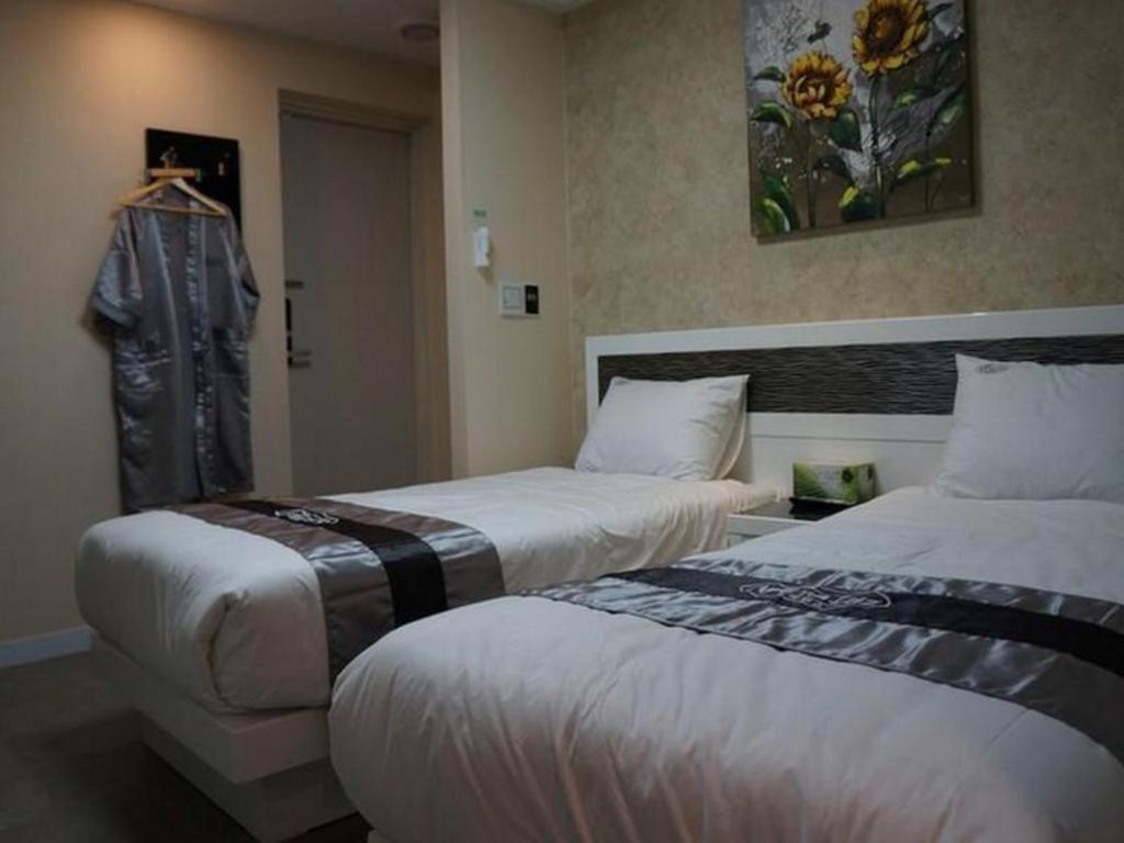 Novalus Tourist Hotel Seoul Bagian luar foto