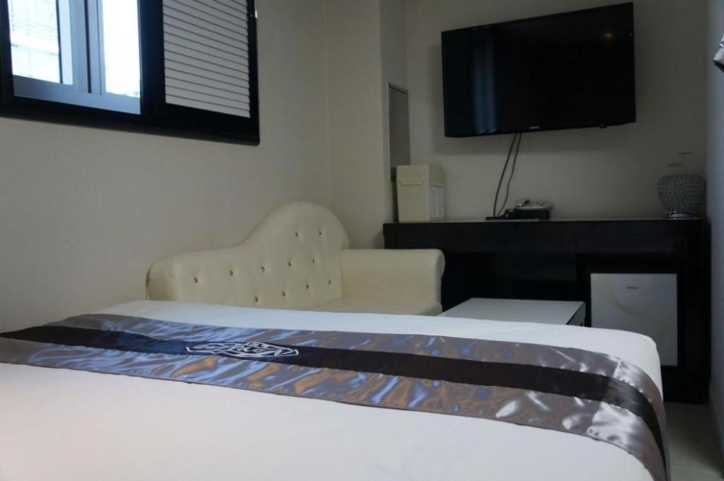 Novalus Tourist Hotel Seoul Bagian luar foto