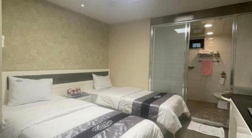 Novalus Tourist Hotel Seoul Bagian luar foto