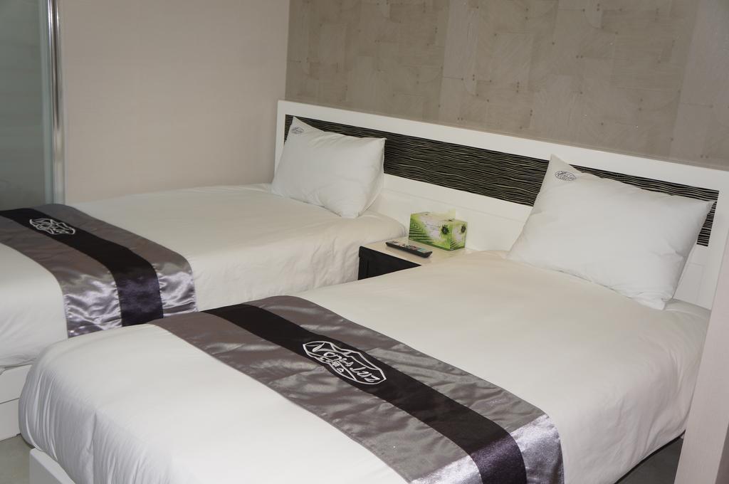 Novalus Tourist Hotel Seoul Bagian luar foto